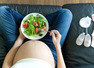 Low Carb Pregnancy Diet: Does It Increase The Risk Of Birth Defects?