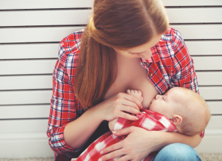 Breastfeeding: little issues you face and how you can solve them