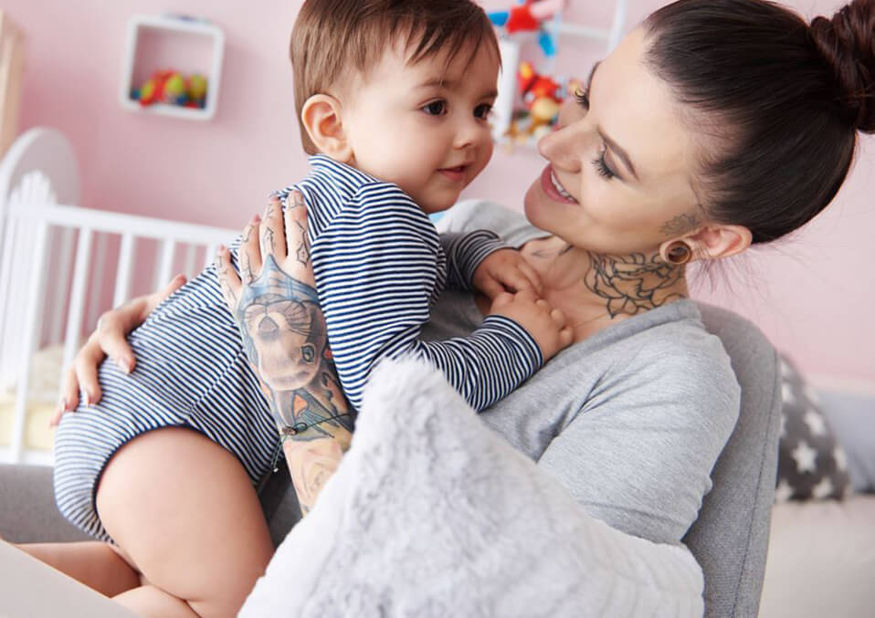 Breastfeed Period :Things You Should Consider Before Getting a Tattoo