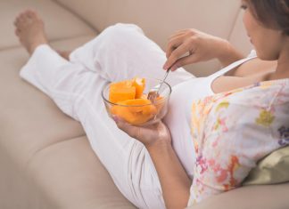 Eating Mangoes: Is It Recommended for Pregnant Women?