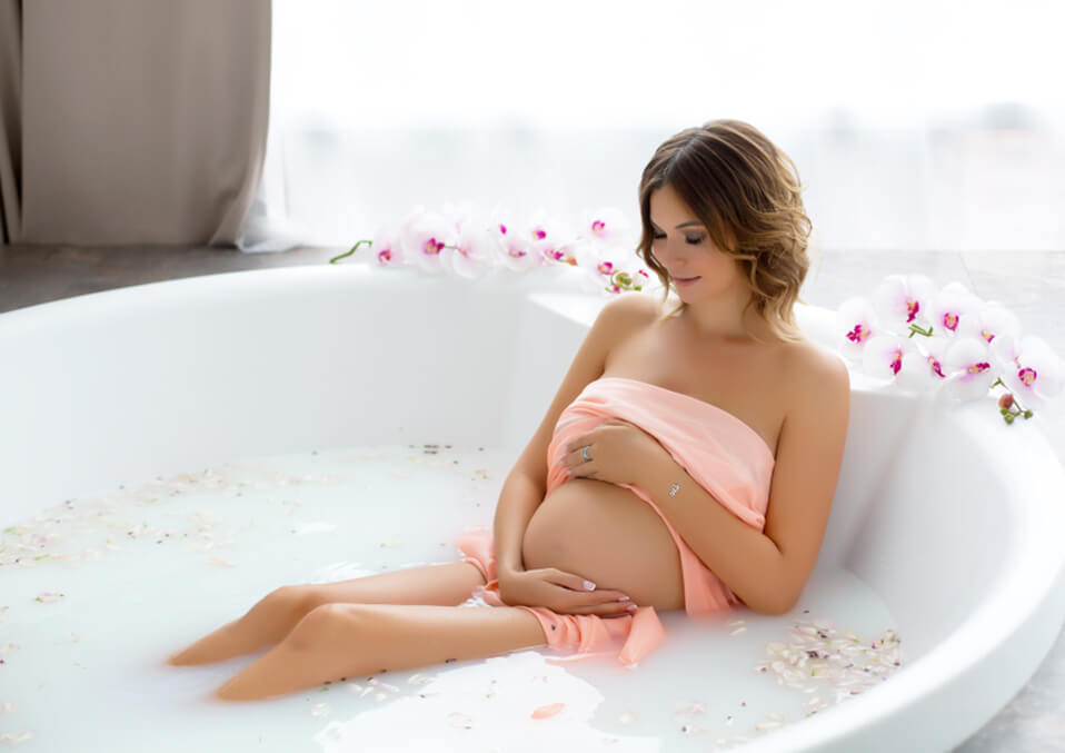 Taking a Bath While Pregnant :Is It Something to Worry About?