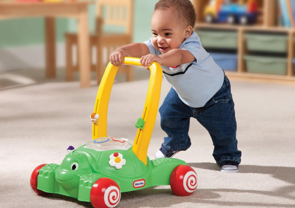 What Are The Best Walking Toys For Babies That You Can Find At Amazon?