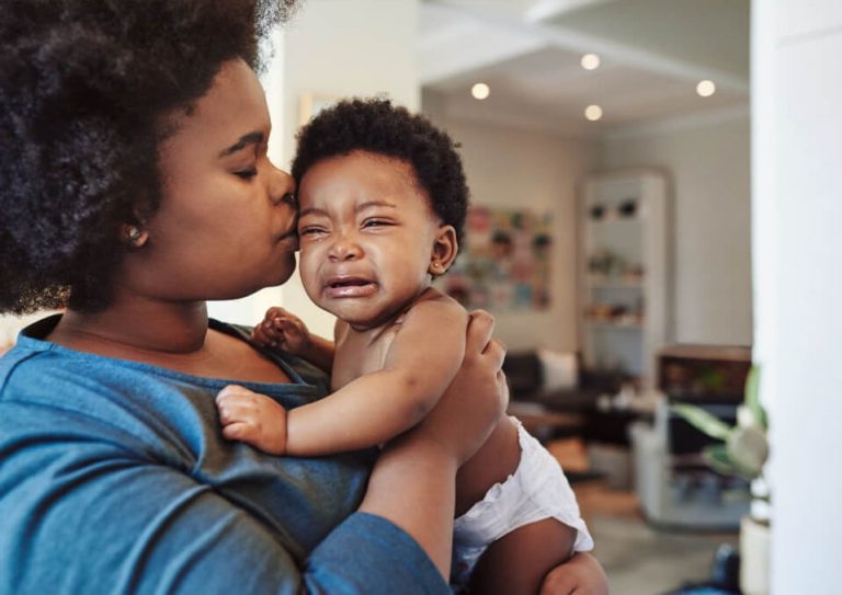 7 Effective Ways on How to Deal with an Angry Baby