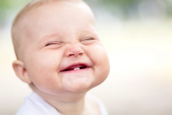 When do babys laugh, when do babies laugh
