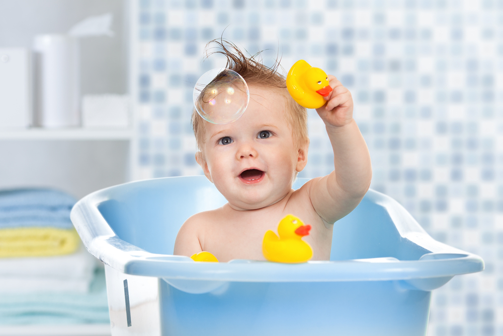 The ideal baby's bath temperature
