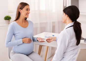 what causes a miscarriage in your first trimester