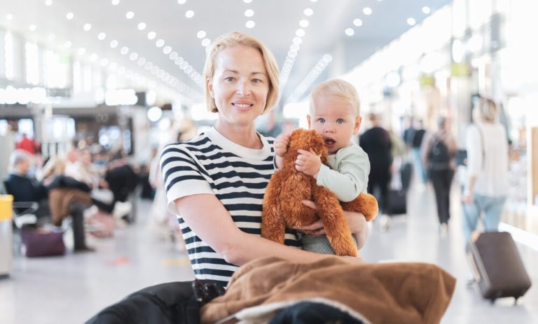 Can I wear my baby through airport security: 4 important tips you don’t want to miss