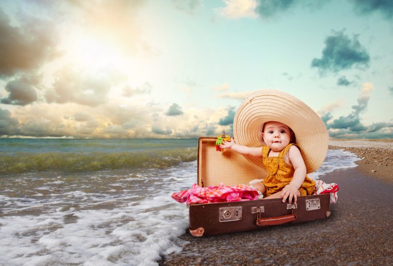 Best age to travel with baby and top 5 tips for smooth travels