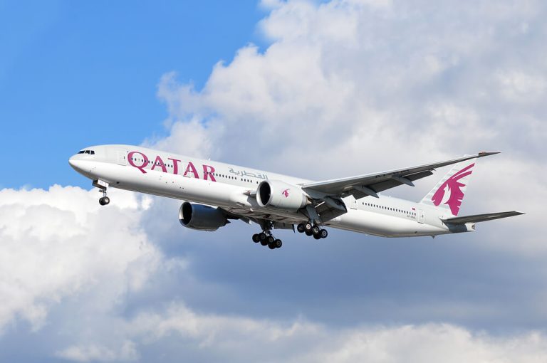 Bassinet seat Qatar Airways: what you should know, and more tips and tricks