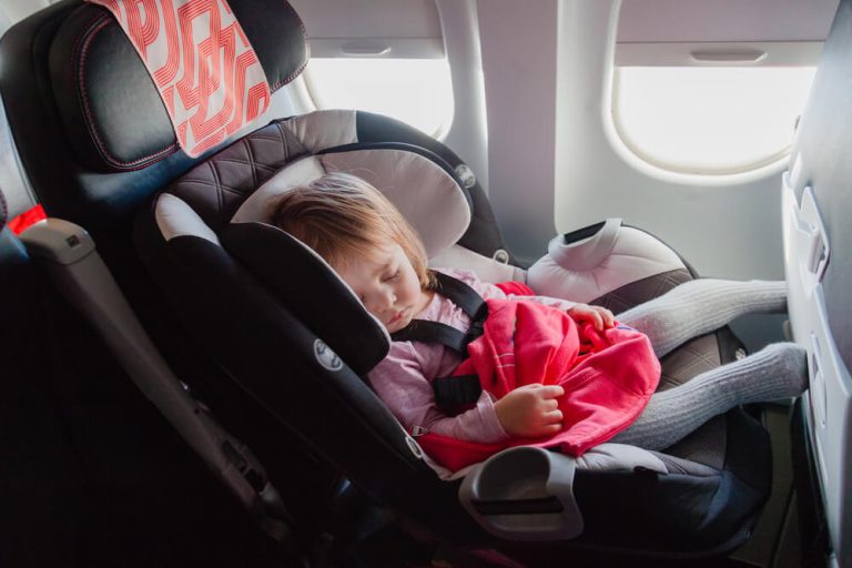 Do airlines provide car seats: 3 facts you need to know before you travel with your little one